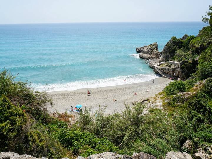 Playa Carabeillo Chico Nerja