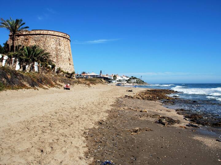 Playa Las Cañas Marbella