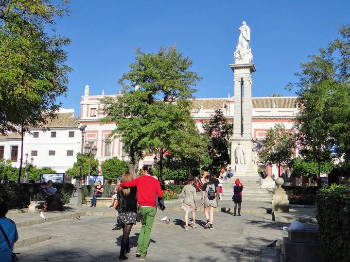 Plaza del Triunfo Sevilla